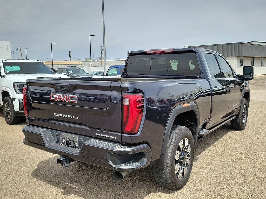 2025 GMC Sierra 2500HD Denali - 9