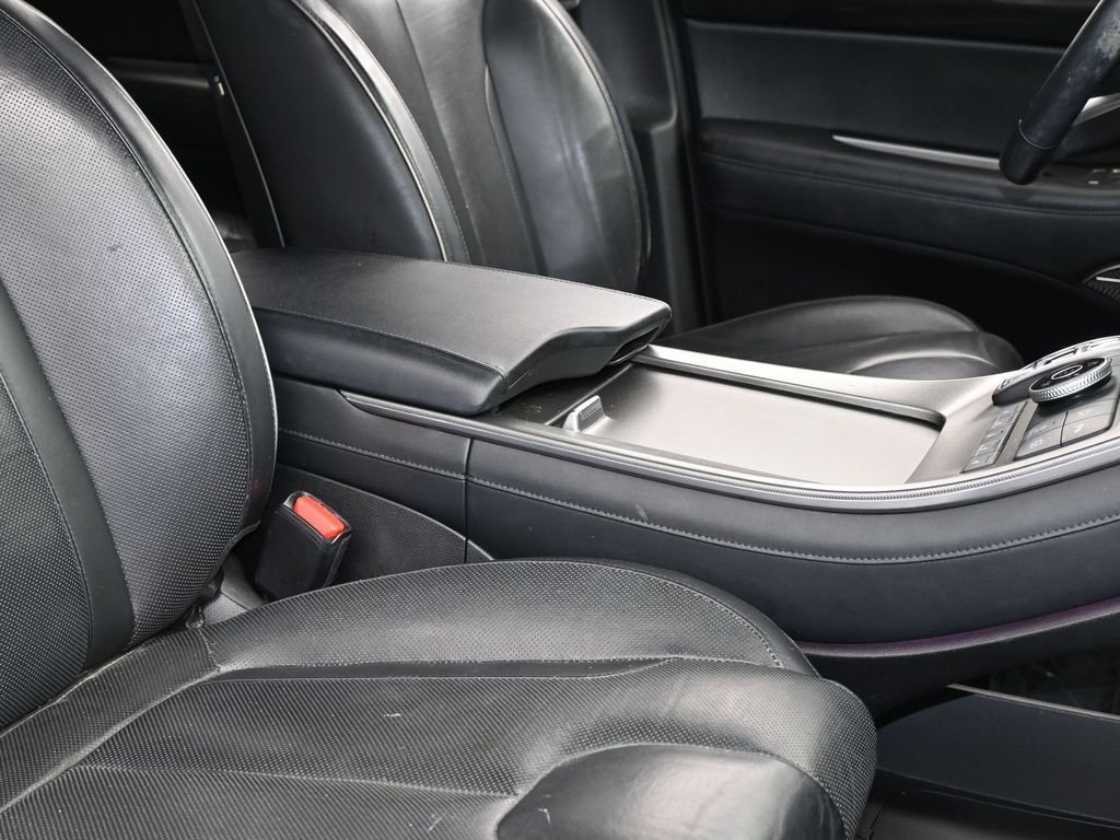 Used 2021 Hyper White Hyundai Limited image 53