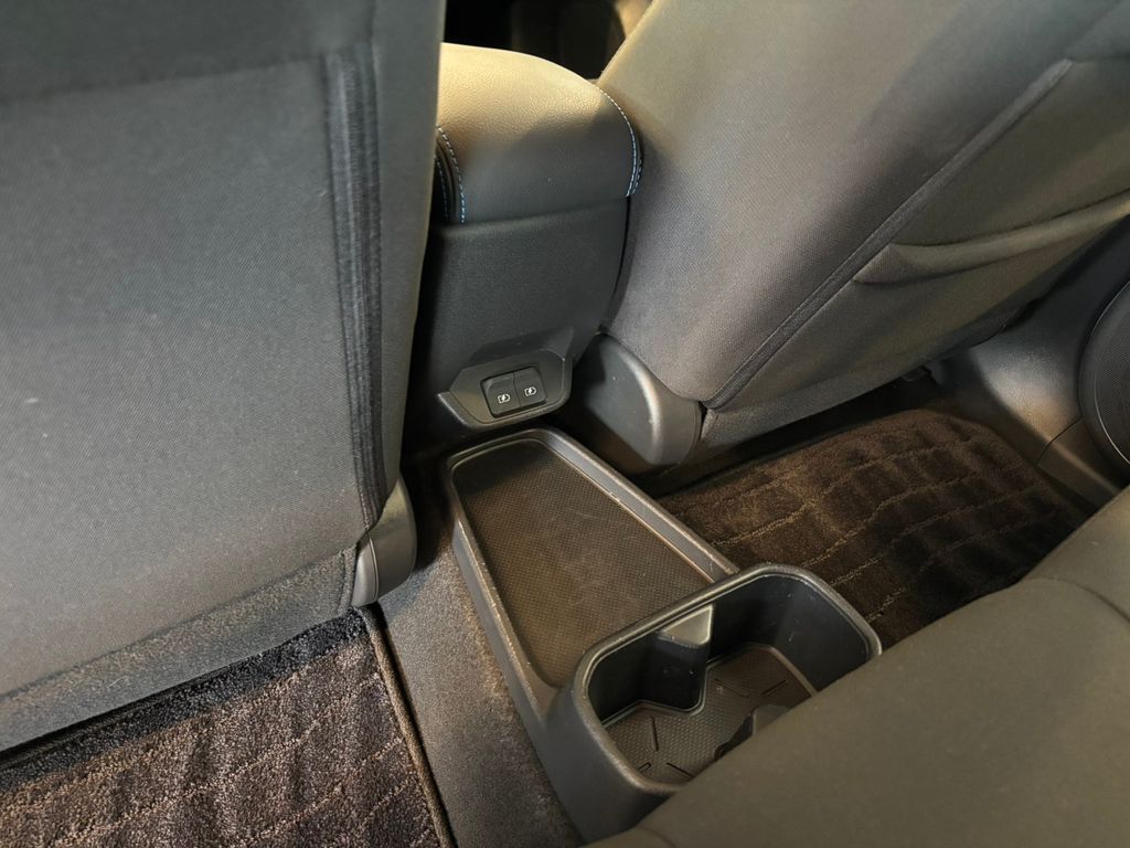 2024 Nissan Leaf S