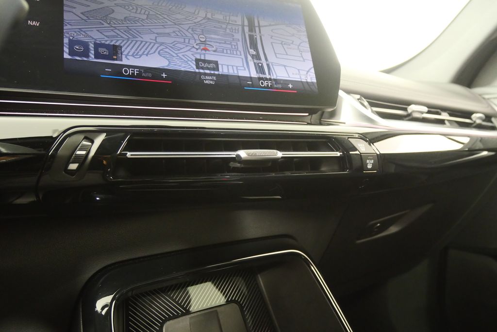 Thumbnail: 2023 BMW X1 - 26