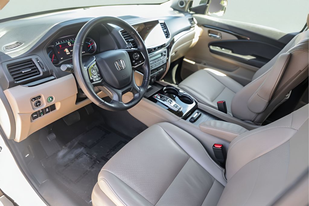 Used Car 2019 Honda Pilot  Elite For Sale Under $30,000 In Austin, Texas