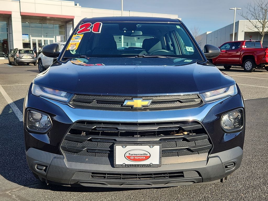 Thumbnail: 2021 Chevrolet TrailBlazer - 2