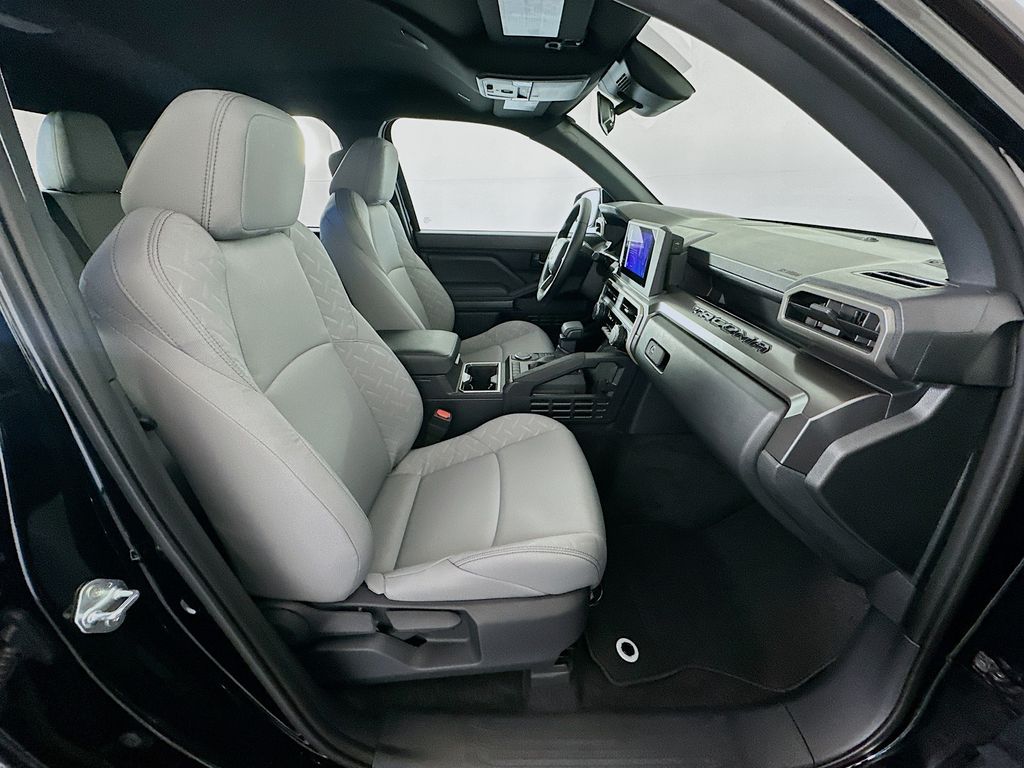 Thumbnail: 2025 Toyota Tacoma - 27