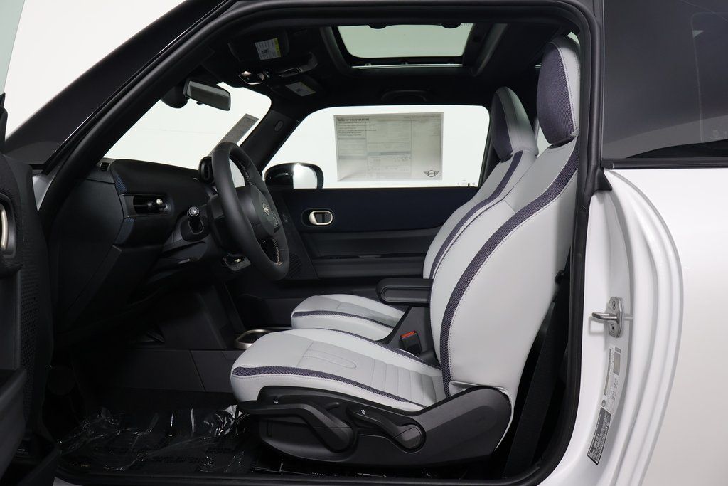 Thumbnail: 2025 MINI Cooper - 5