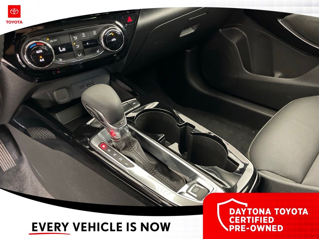 Used 2024 Chevrolet Trax SUV