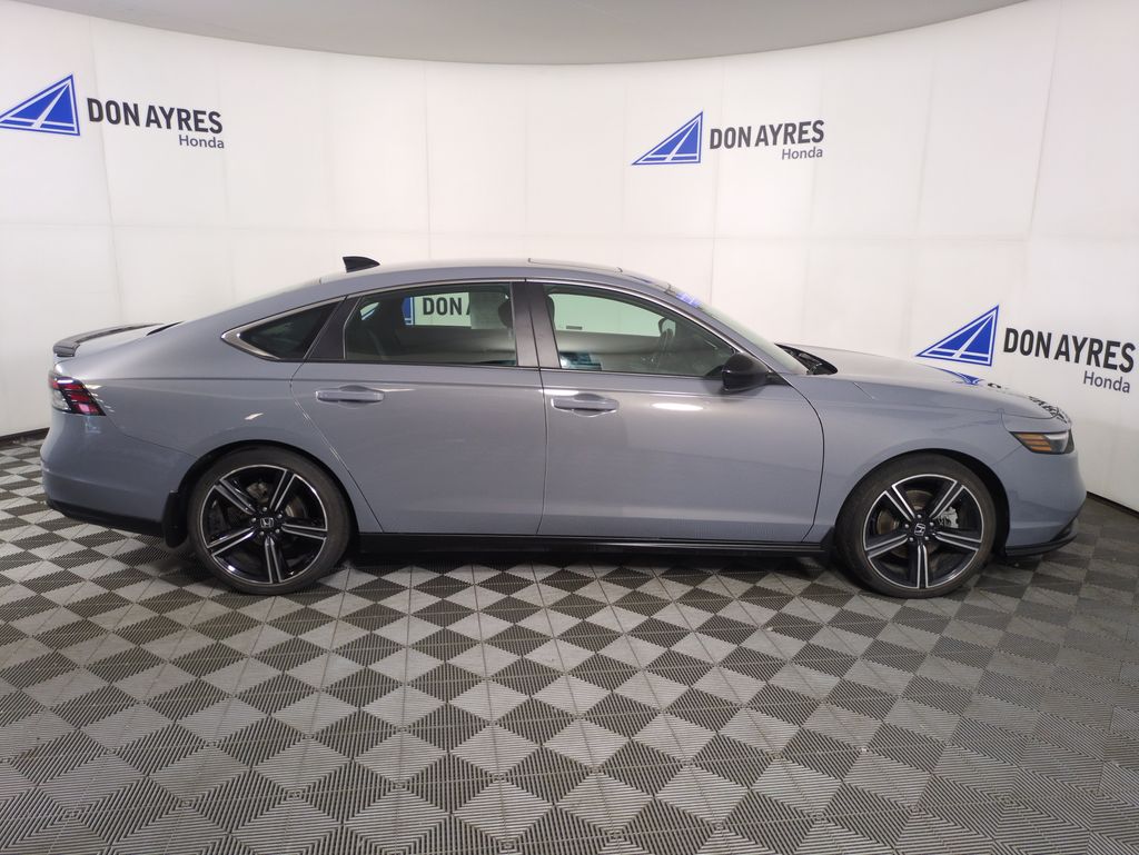 Used 2023 Honda Accord Hybrid For Sale in Fort Wayne, IN