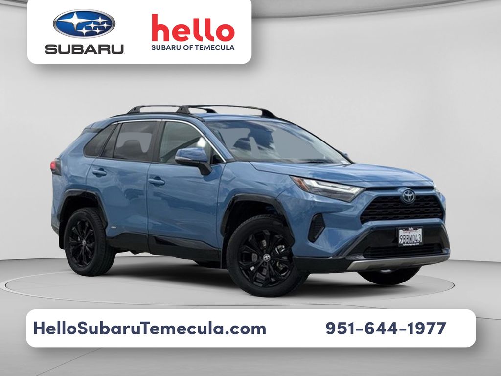  2022 Toyota RAV4 Hybrid SE AWD   