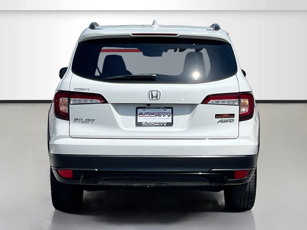 2022 Honda Pilot TrailSport White at Gullo Toyota