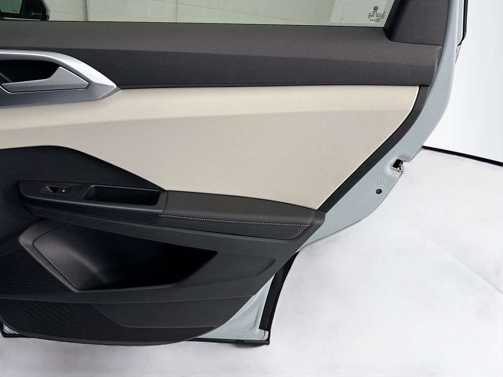 Thumbnail: 2026 Volkswagen Taos - 25