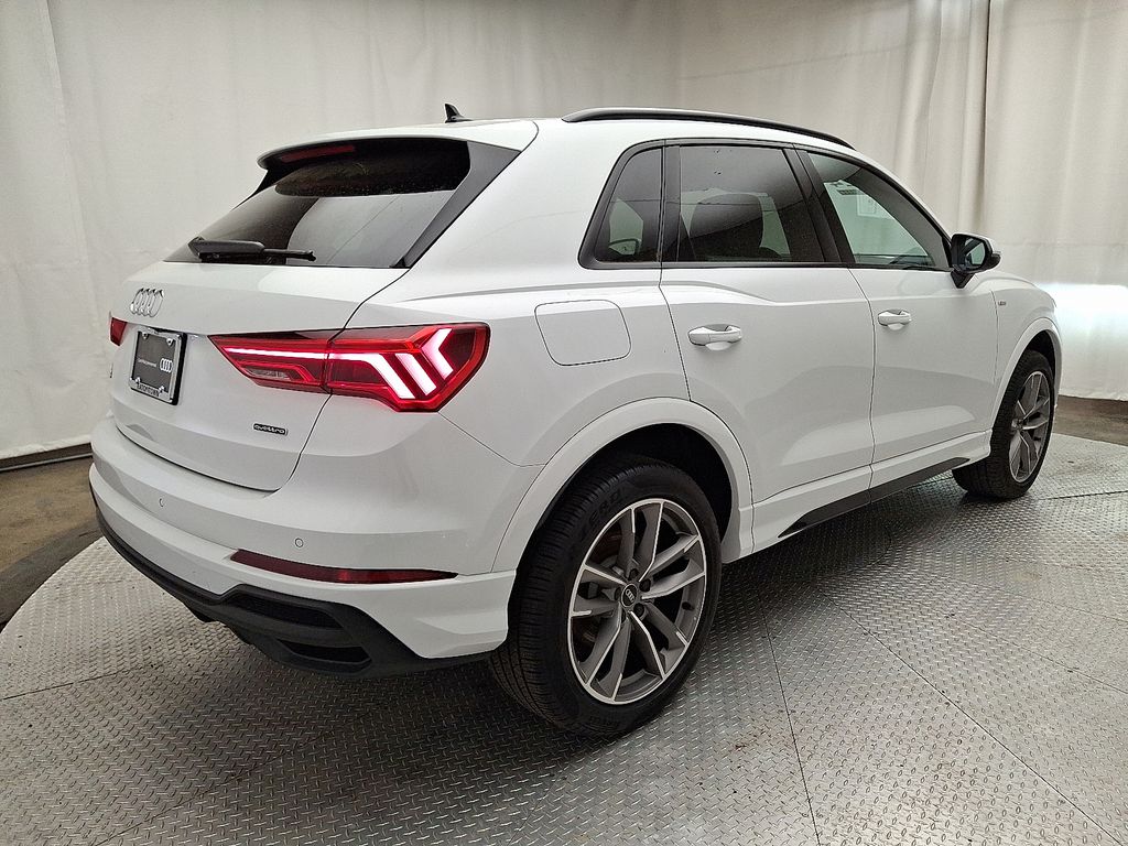 2024 Audi Q3 Premium 4