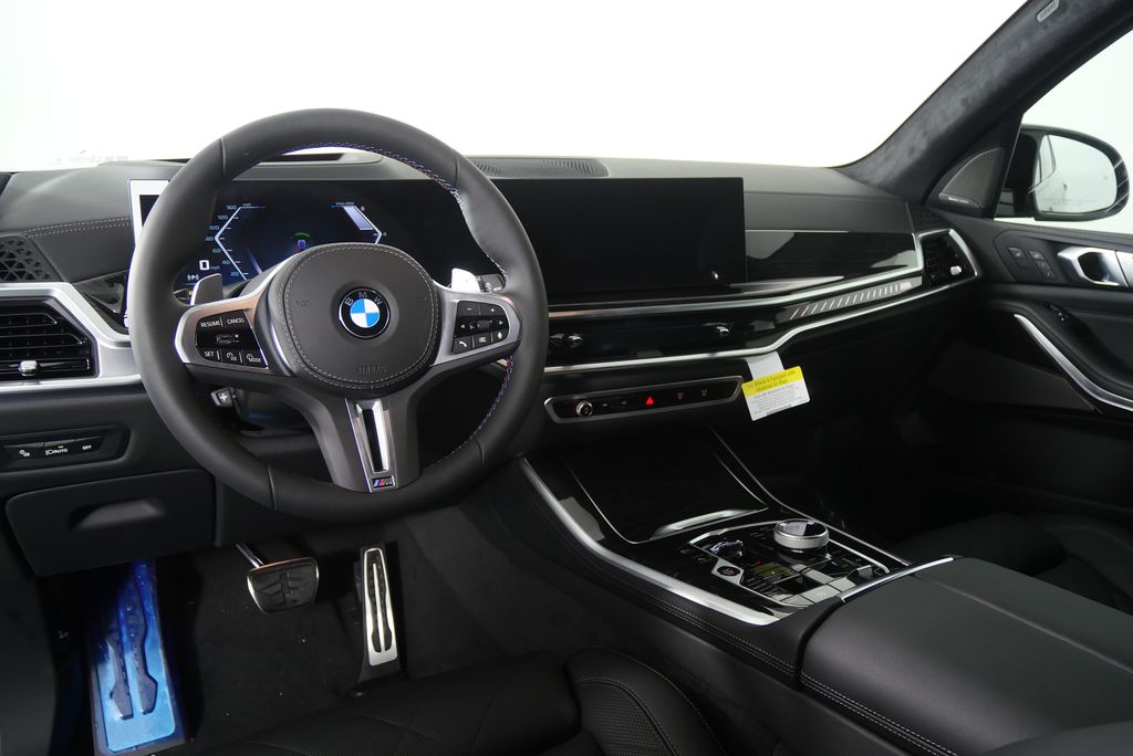 Thumbnail: 2026 BMW X5 - 18