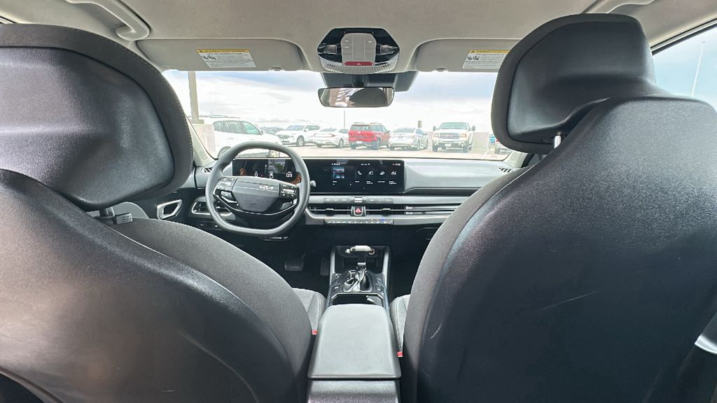 2025 Kia K4 LXS Blue at Baytown Hyundai