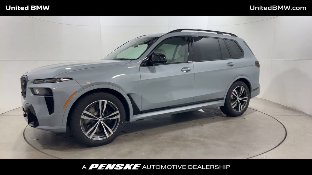 Thumbnail: 2026 BMW X7 - 4
