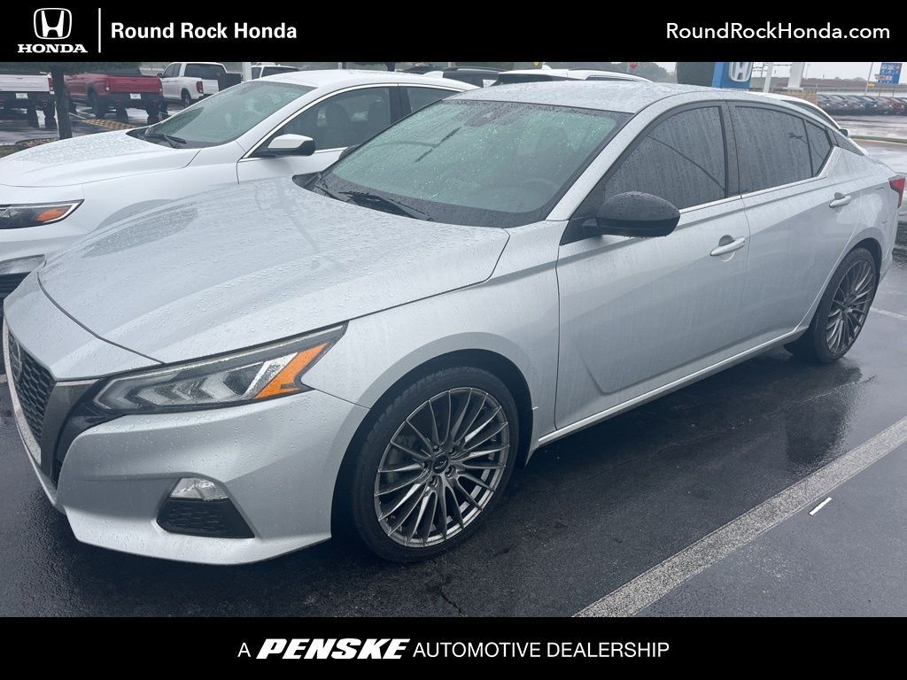 Thumbnail: 2020 Nissan Altima - 1