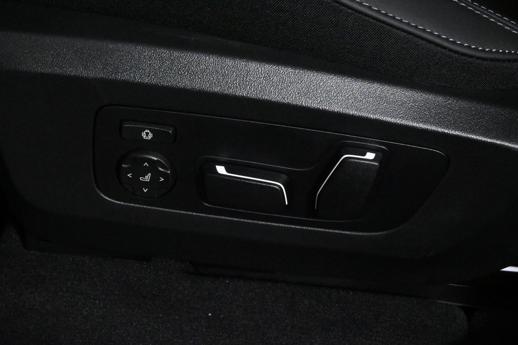 Thumbnail: 2026 BMW X3 - 27