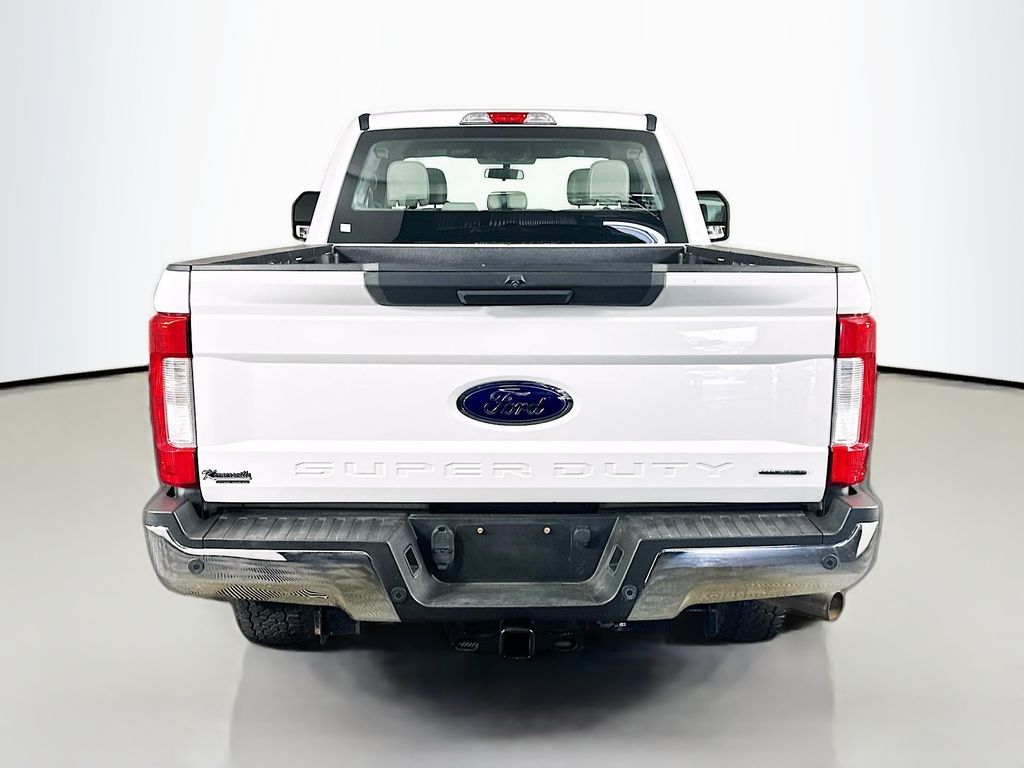 Used 2019 White Ford XL image 6