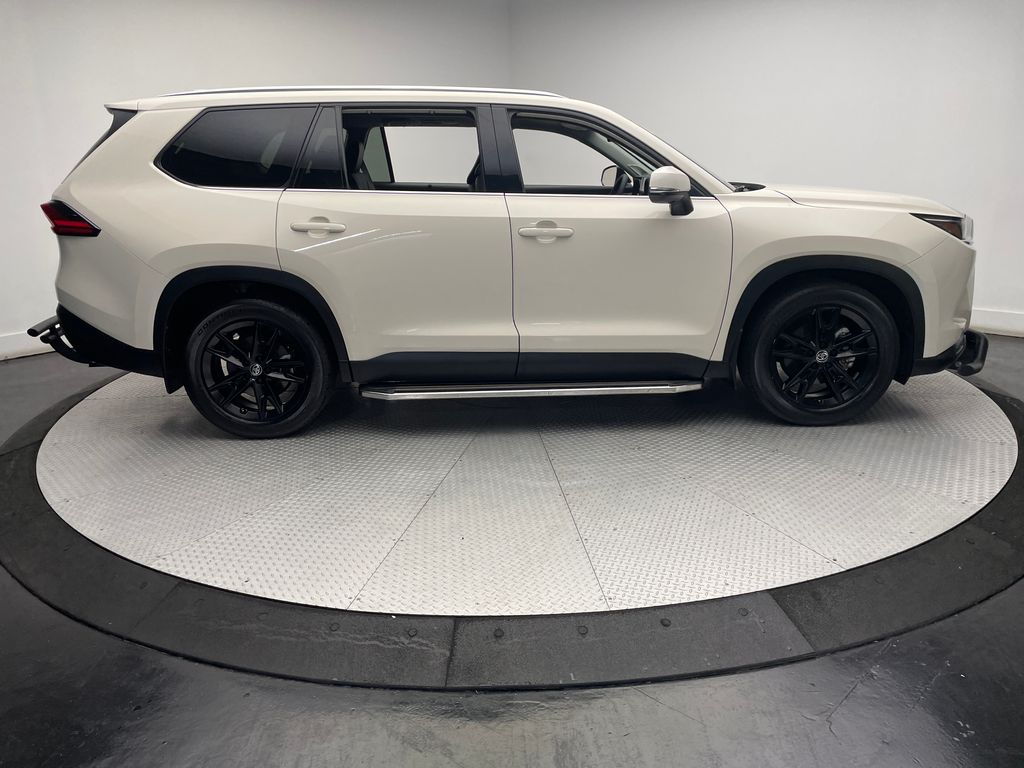 2024 Toyota Grand Highlander Limited 4