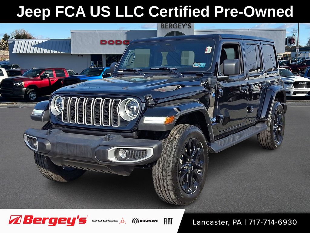 Black Clearcoat 2025 Jeep Wrangler 4xe Sahara 4WD SUV / Crossover Four-Wheel Drive 8-Speed Automatic
