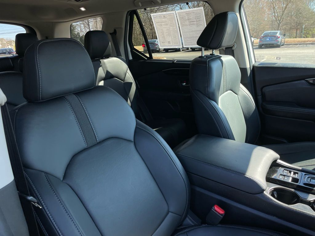 Thumbnail: 2024 Honda Pilot - 30