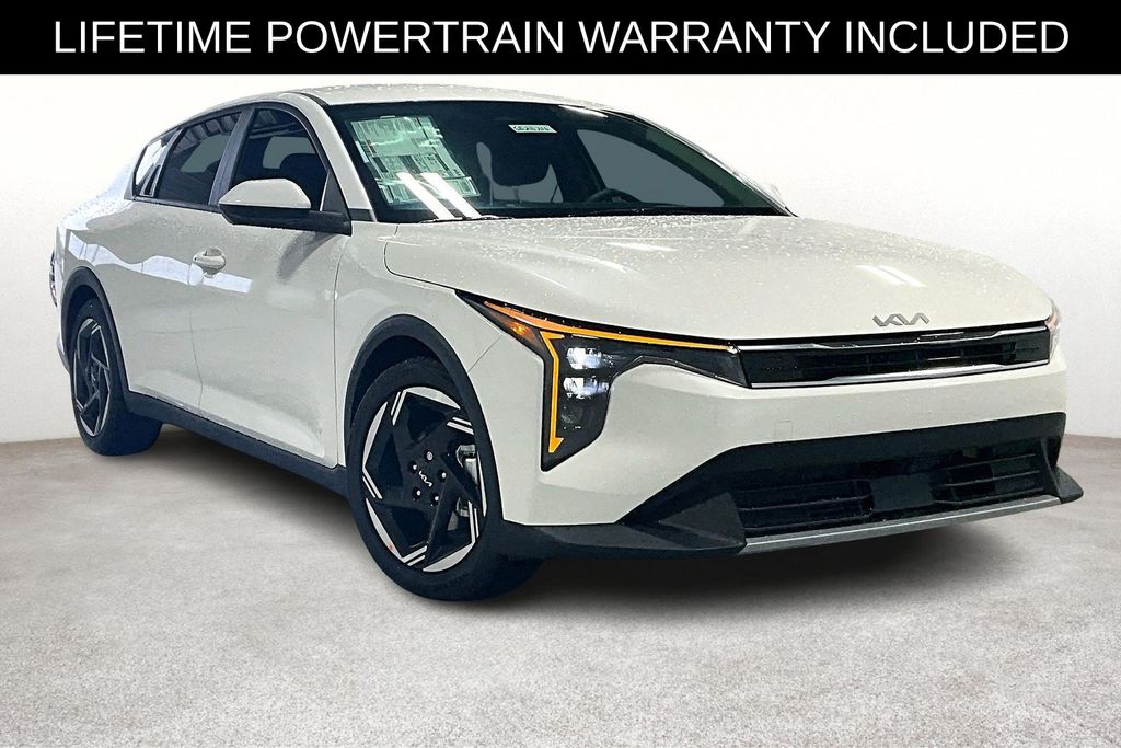 Snow White Pearl 2025 Kia K4 Sedan Front-Wheel Drive Continuously Variable Transmission