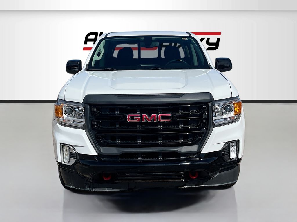 Used 2022 White GMC AT4 w/Leather image 2