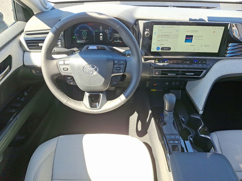 Thumbnail: 2025 Toyota Camry - 12