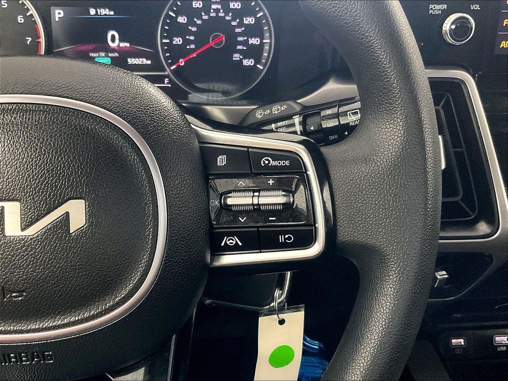 2023 Kia Sorento — photo 23