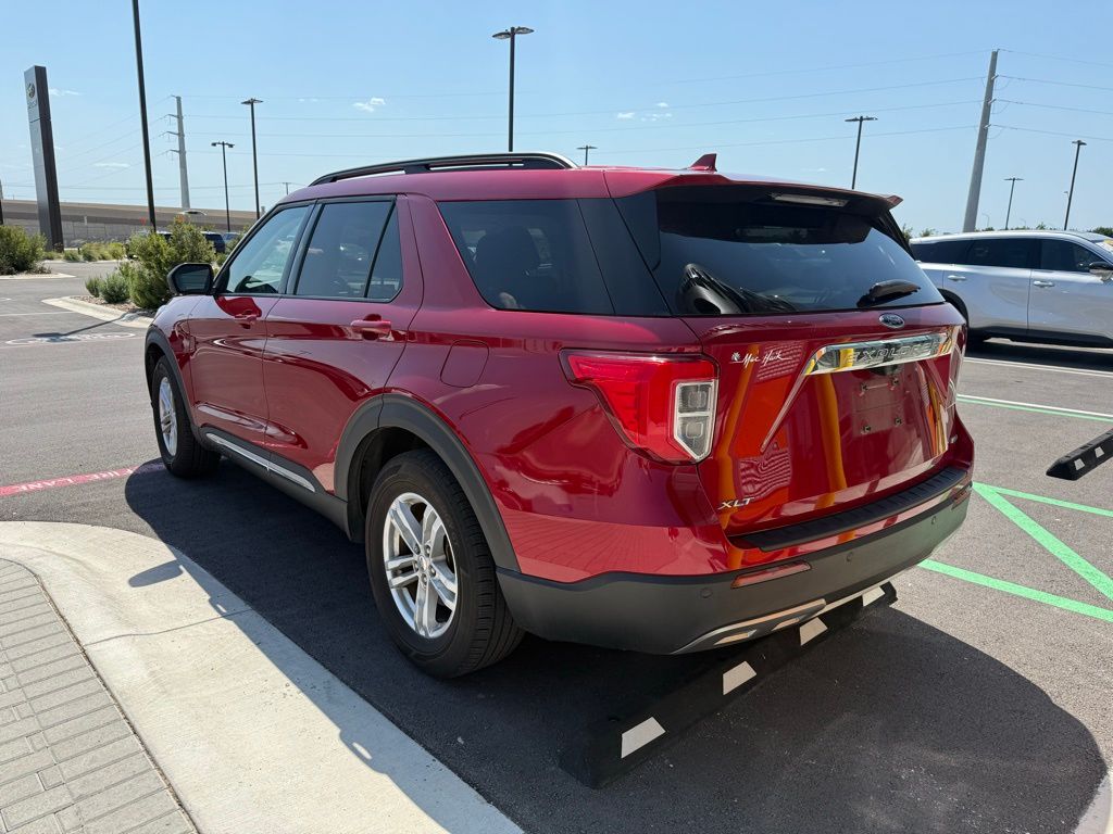 Thumbnail: 2020 Ford Explorer - 5