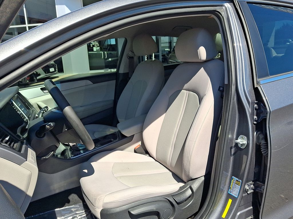 Thumbnail: 2018 Hyundai Sonata - 13