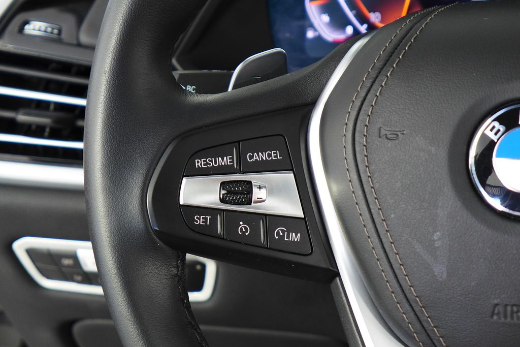 Thumbnail: 2023 BMW X5 - 29