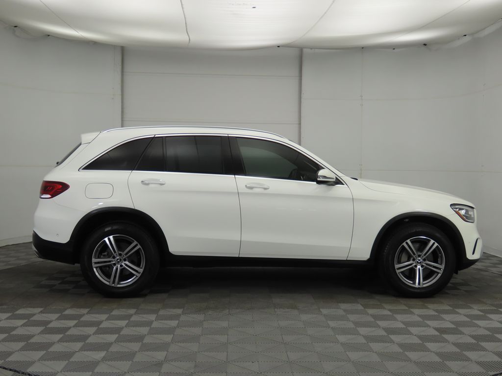2022 Mercedes-Benz GLC 300 4