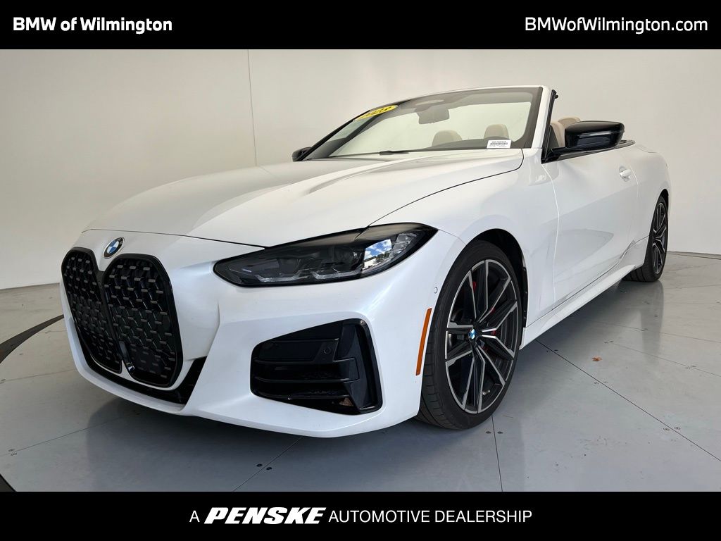 2023 BMW 4 Series M440i Hero Image