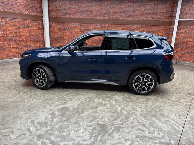New 2026 Blue BMW xDrive28i image 2