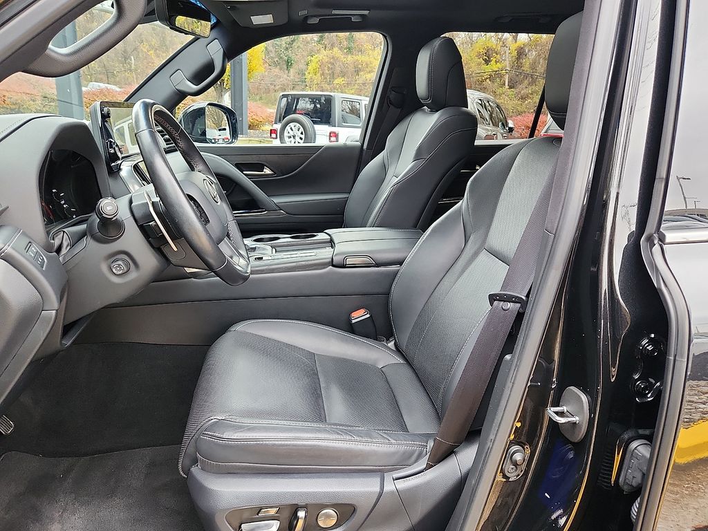 Thumbnail: 2023 Lexus LX - 13