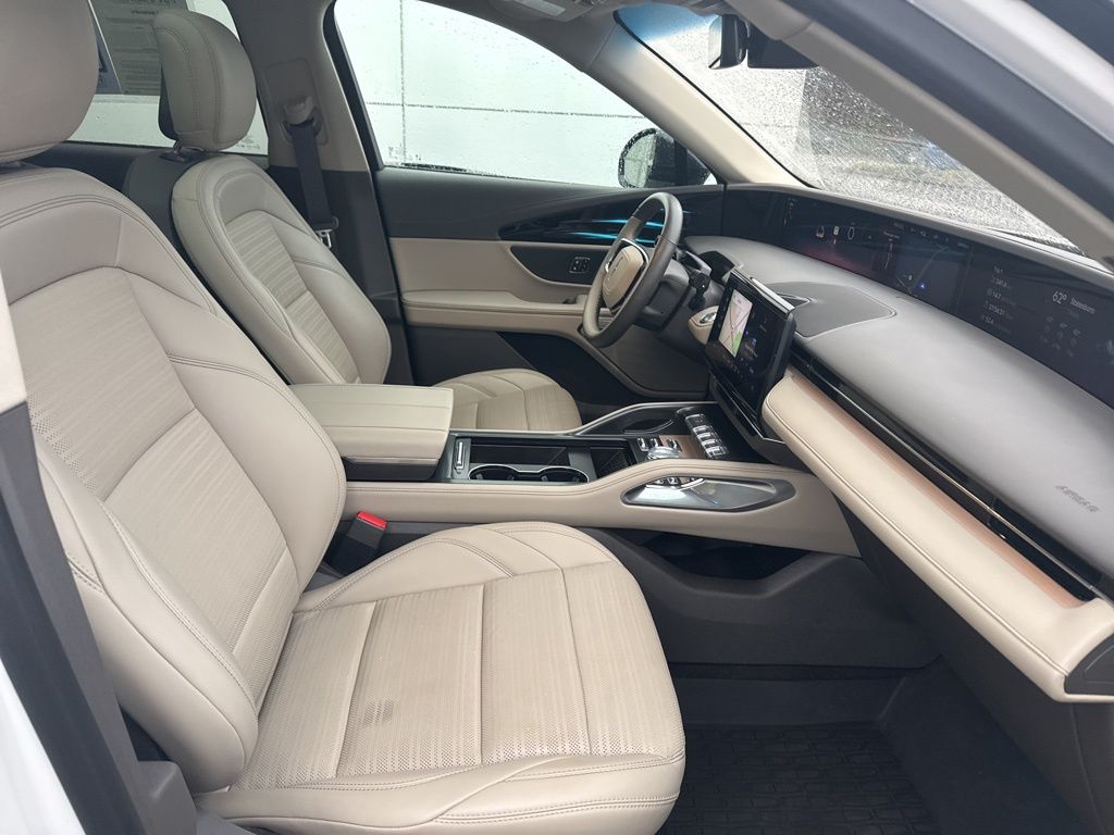 2024 Lincoln Nautilus Reserve