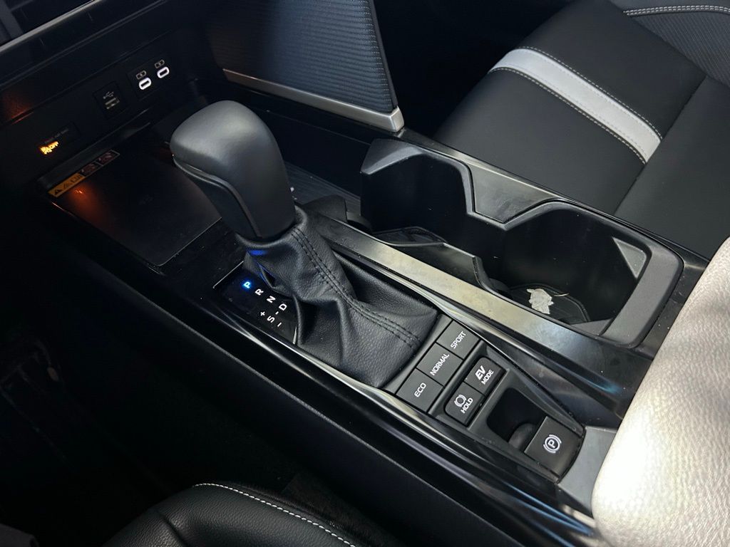 Thumbnail: 2025 Toyota Camry - 26