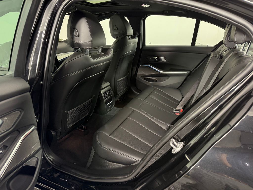 2023 BMW 3 Series M340i xDrive 16