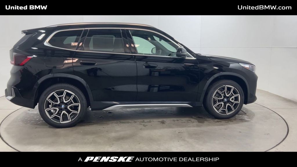 Thumbnail: 2026 BMW X1 - 9