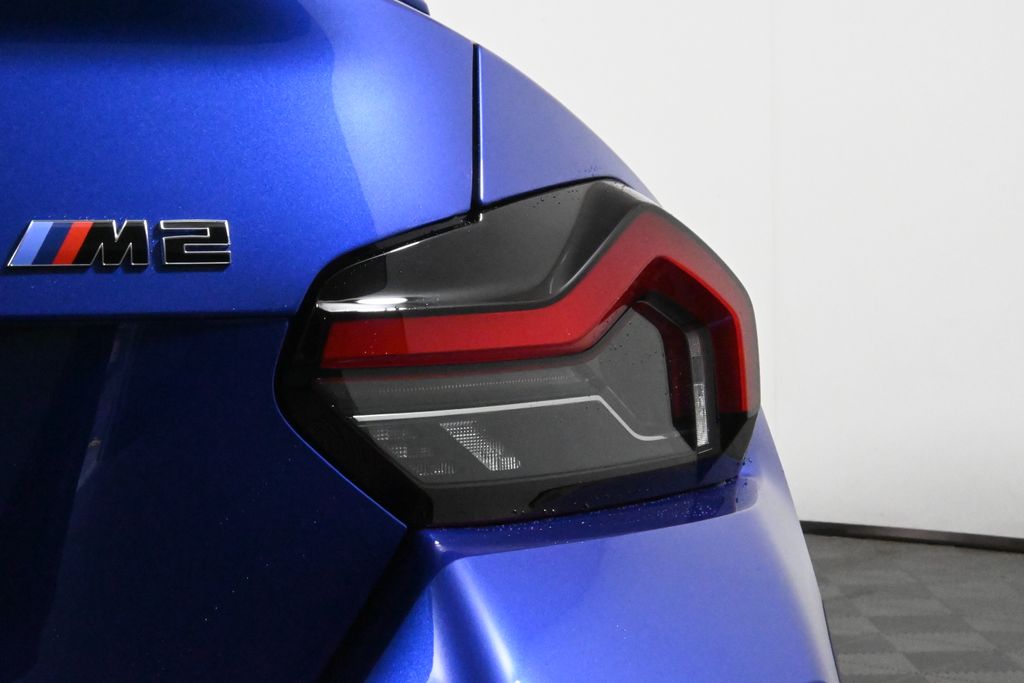 Thumbnail: 2025 BMW M2 - 13