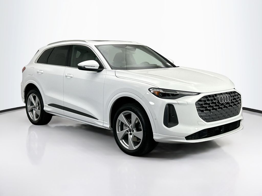 Thumbnail: 2025 Audi Q5 - 3