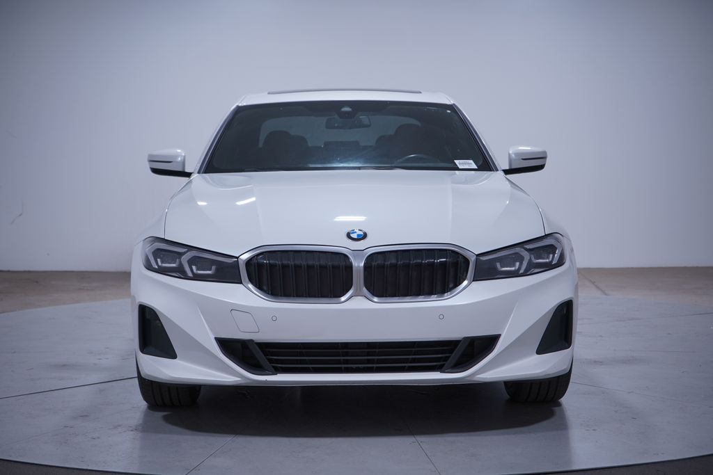 Thumbnail: 2023 BMW 3 Series - 4