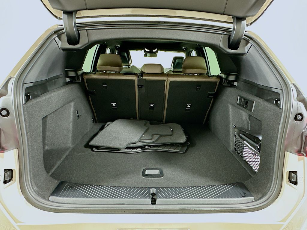 Thumbnail: 2025 BMW X3 - 25