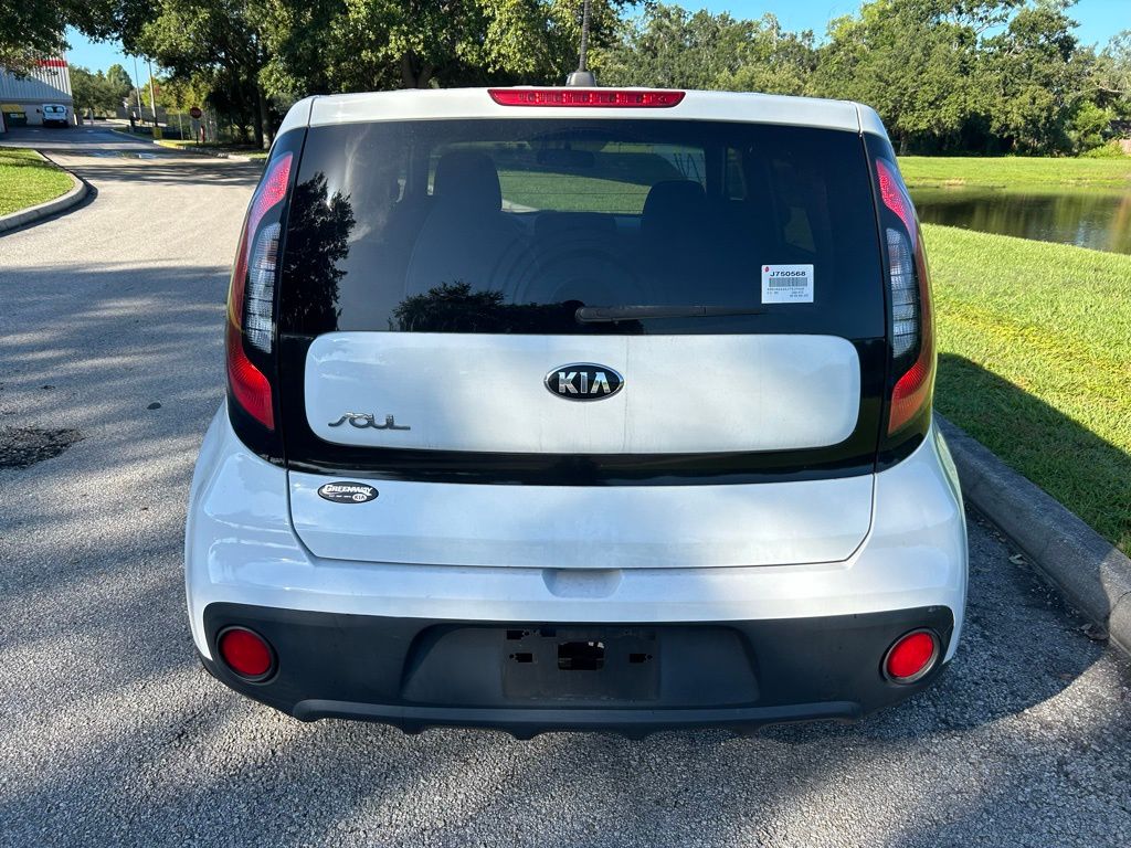 Thumbnail: 2018 Kia Soul - 4
