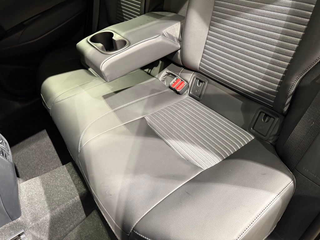 Thumbnail: 2024 Toyota Corolla Cross - 19