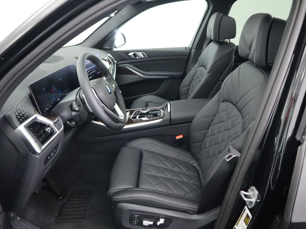 Thumbnail: 2026 BMW X5 - 20