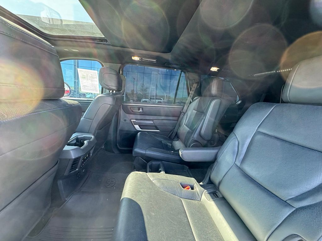 2023 Toyota Sequoia Platinum 4WD