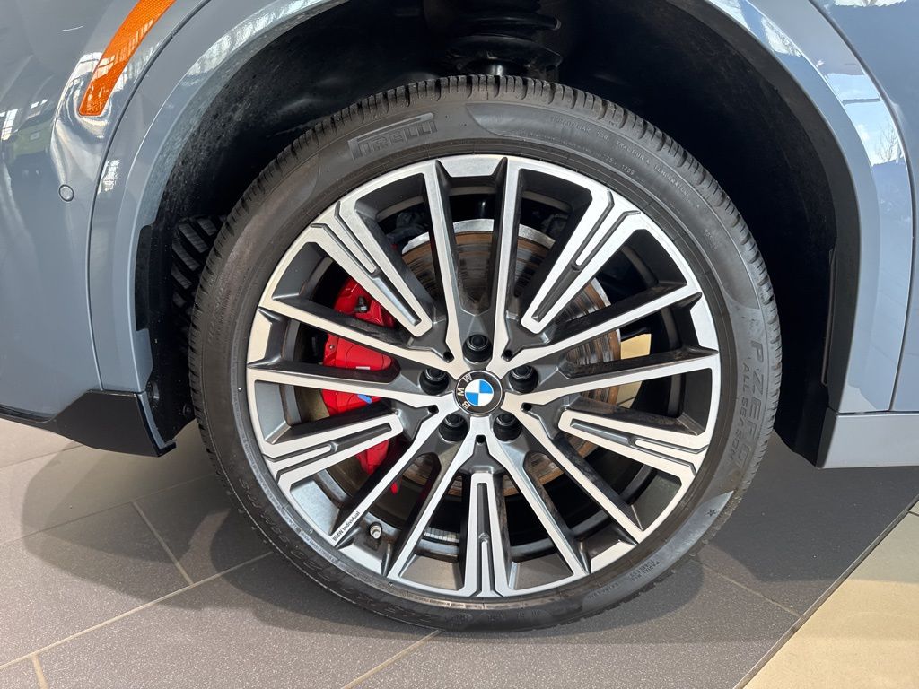 Thumbnail: 2025 BMW X2 - 10