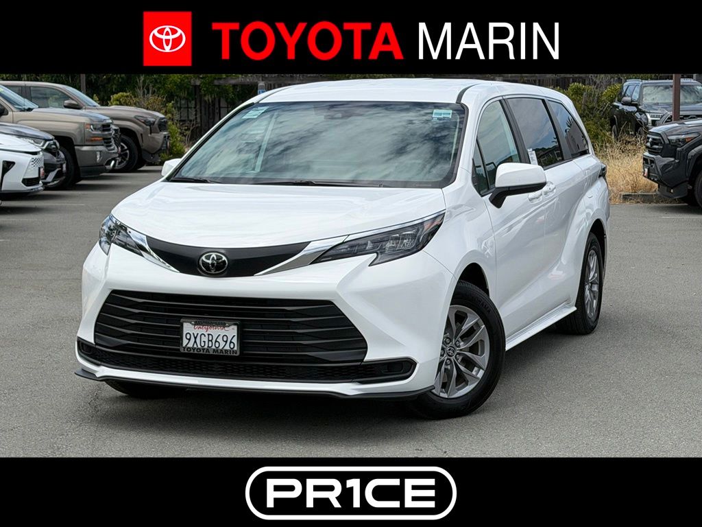 Ice 2026 Toyota Sienna Minivan All-Wheel Drive Continuously Variable Transmission