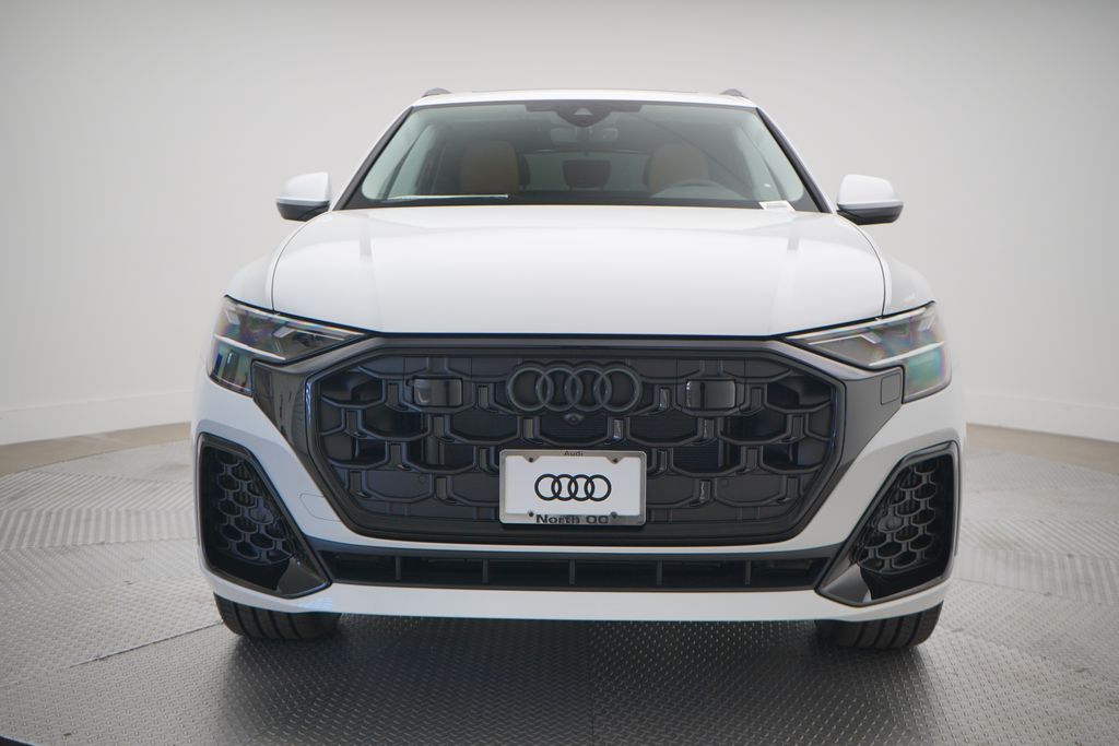 2025 Audi Q8  5