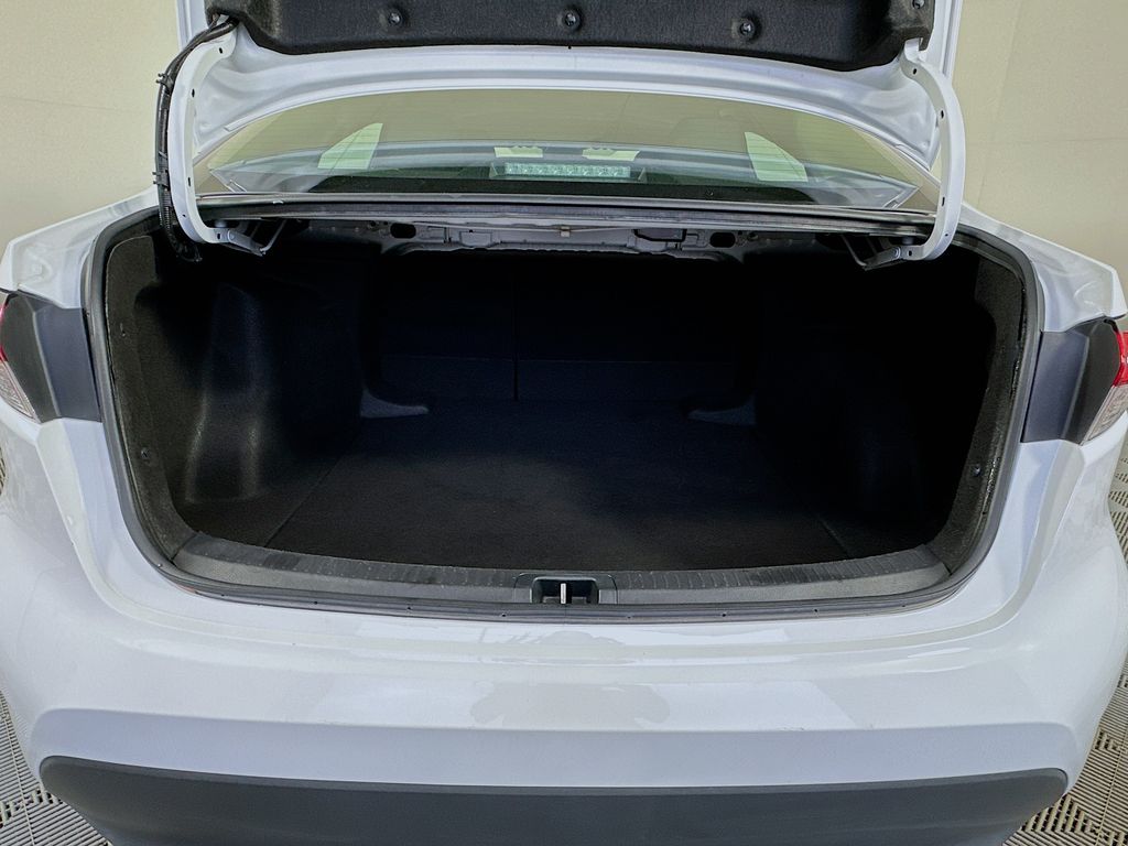 Thumbnail: 2024 Toyota Corolla - 25